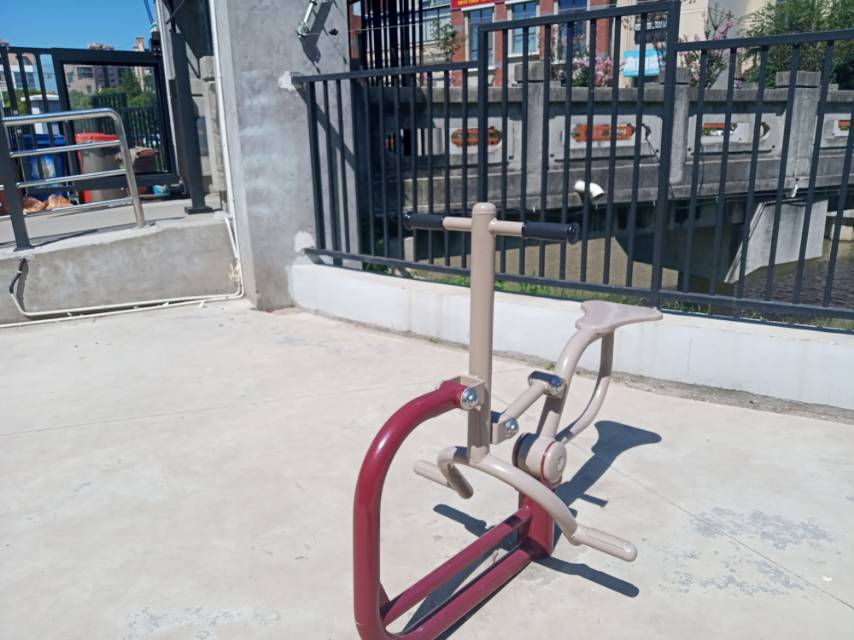 騎馬機(jī) 騎馬機(jī)