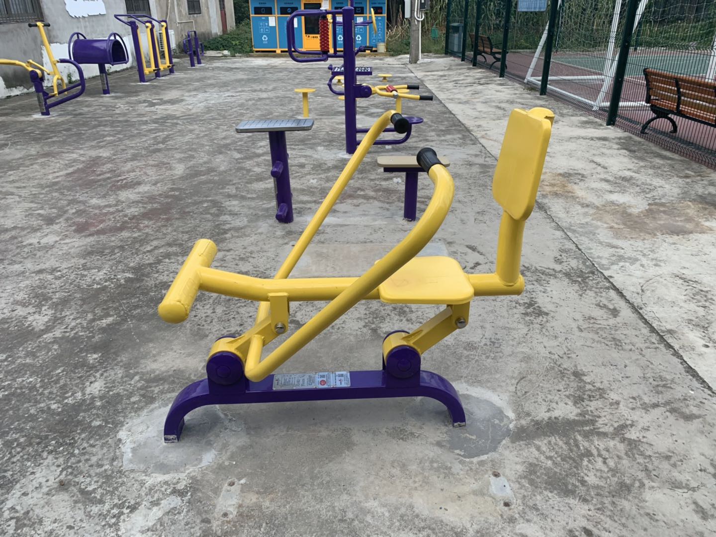 自重式平推訓(xùn)練器 自重式平推訓(xùn)練器