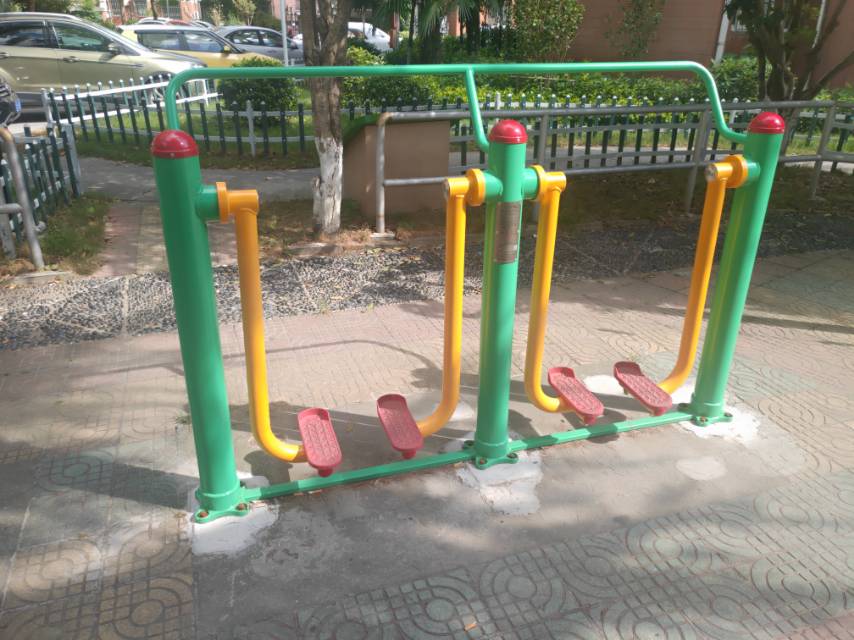 兩聯(lián)漫步機(jī) 兩聯(lián)漫步機(jī)