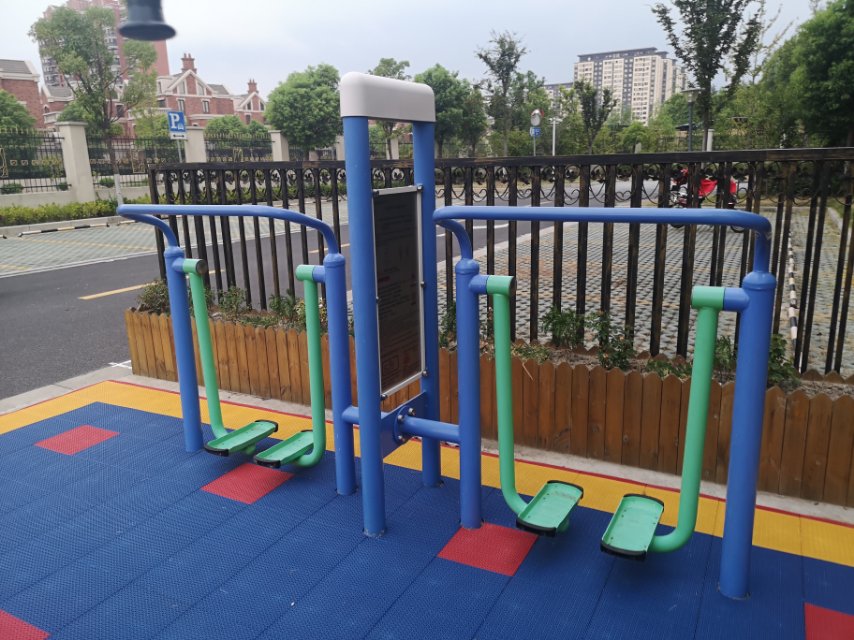 雙立柱太空漫步器 雙立柱太空漫步器