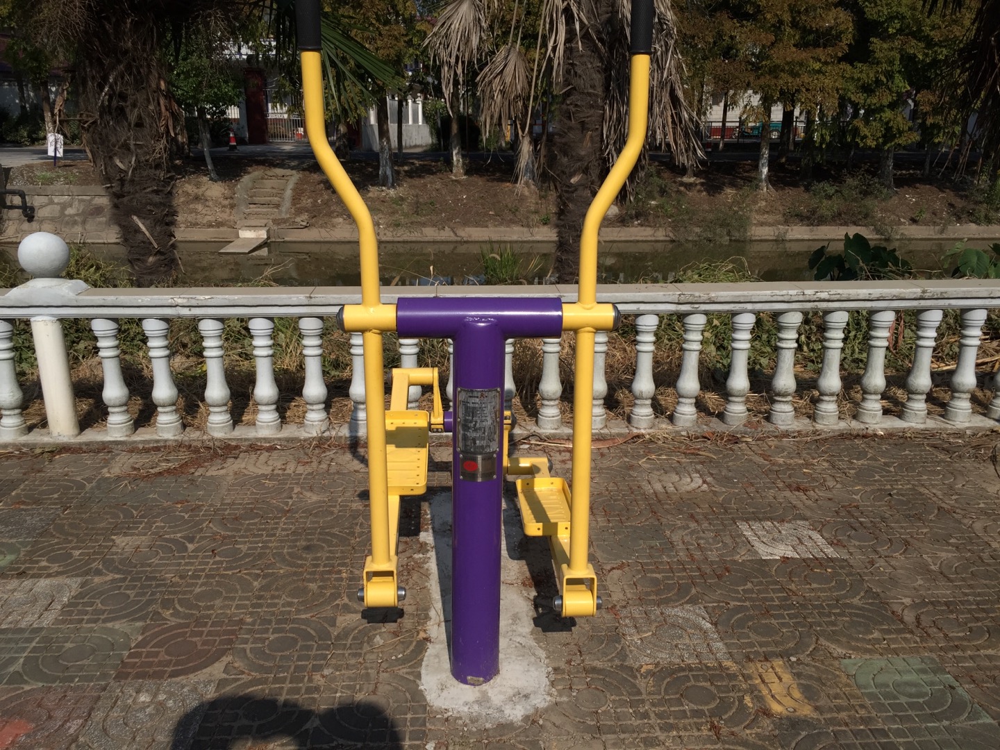 橢圓機(jī) 橢圓機(jī)