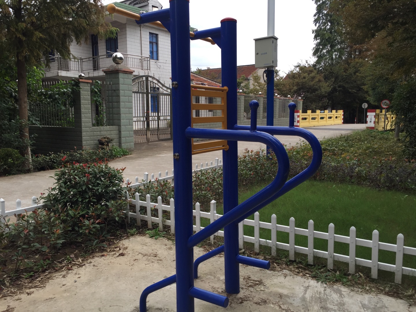 多功能鍛煉器 多功能鍛煉器