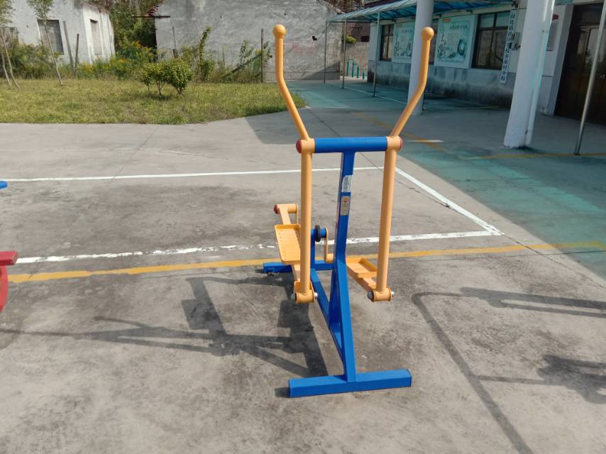 室外橢圓機(jī) 室外橢圓機(jī)