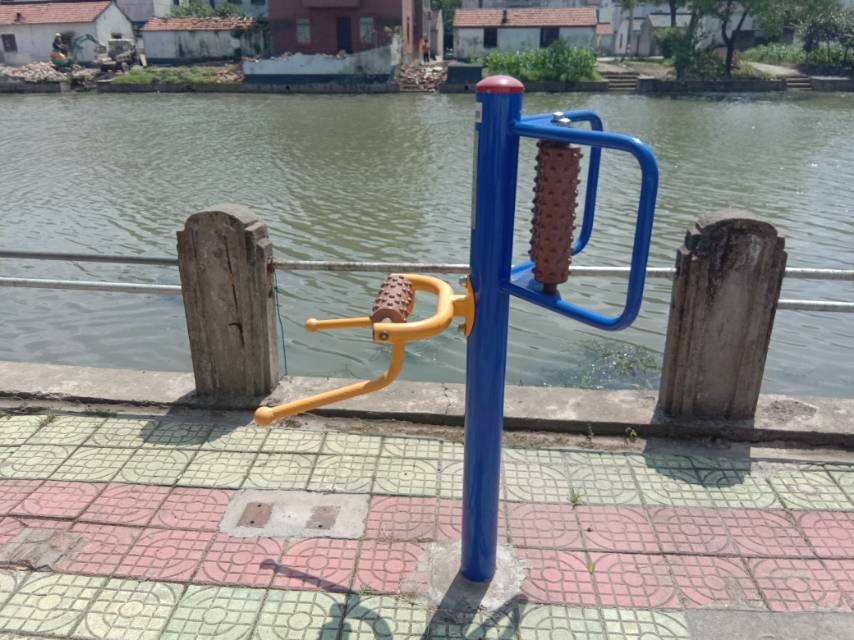 腰背按摩器 腰背按摩器