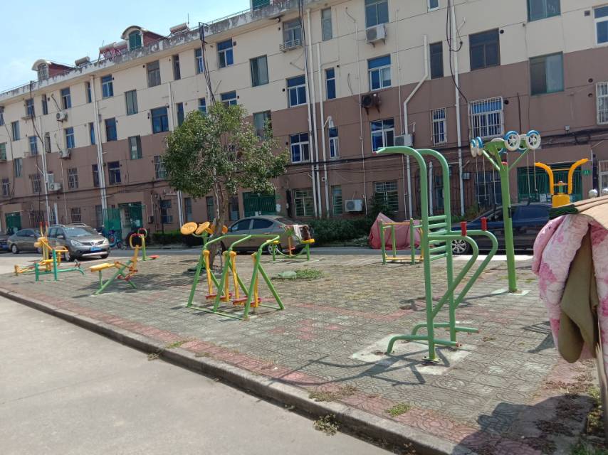 云峰健身點(diǎn)