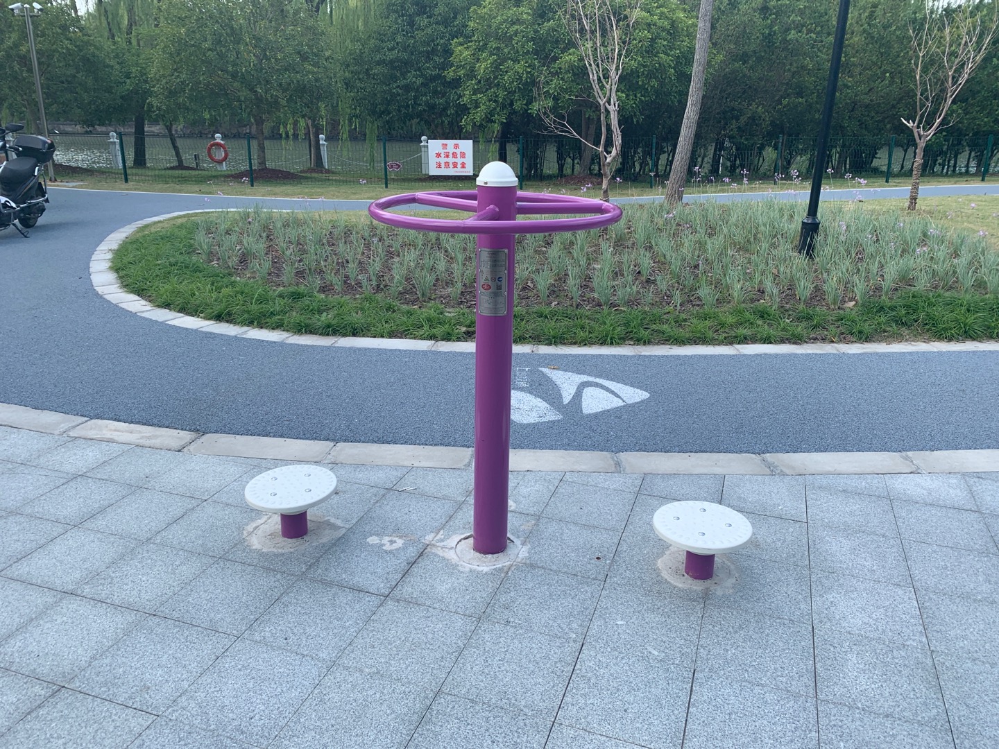 二位扭腰器 二位扭腰器