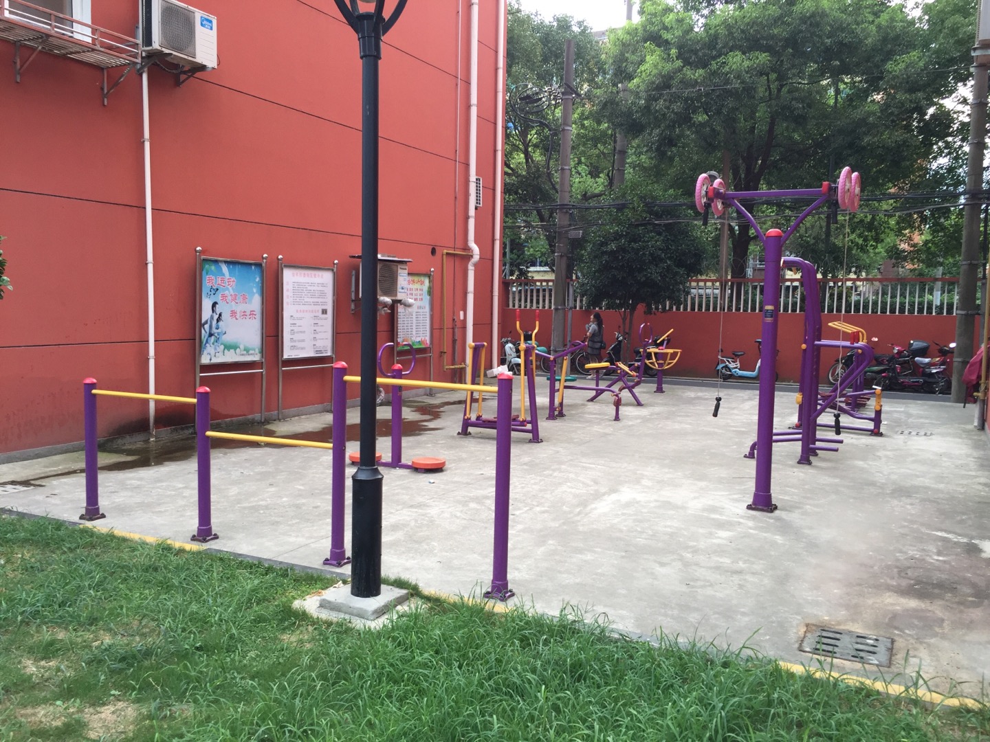 金豐居委南區(qū)健身點 金豐居委南區(qū)健身點