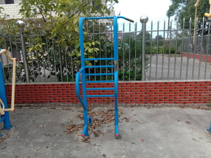 多功能訓(xùn)練器 多功能訓(xùn)練器