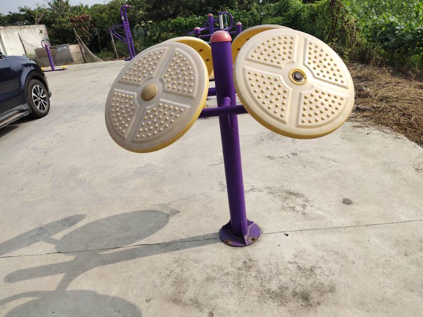 腹背鍛煉器 腹背鍛煉器