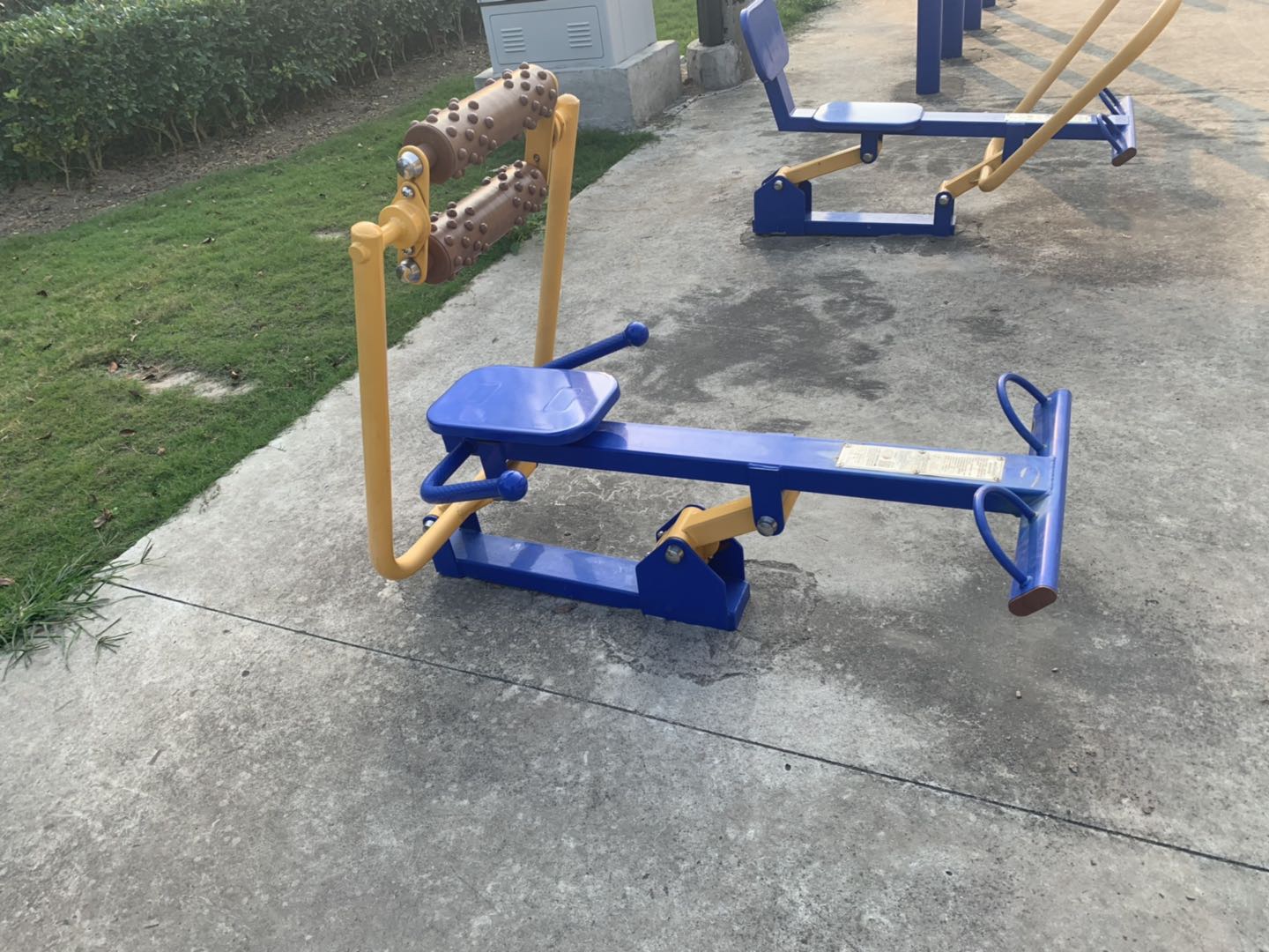 腹背屈伸訓(xùn)練器