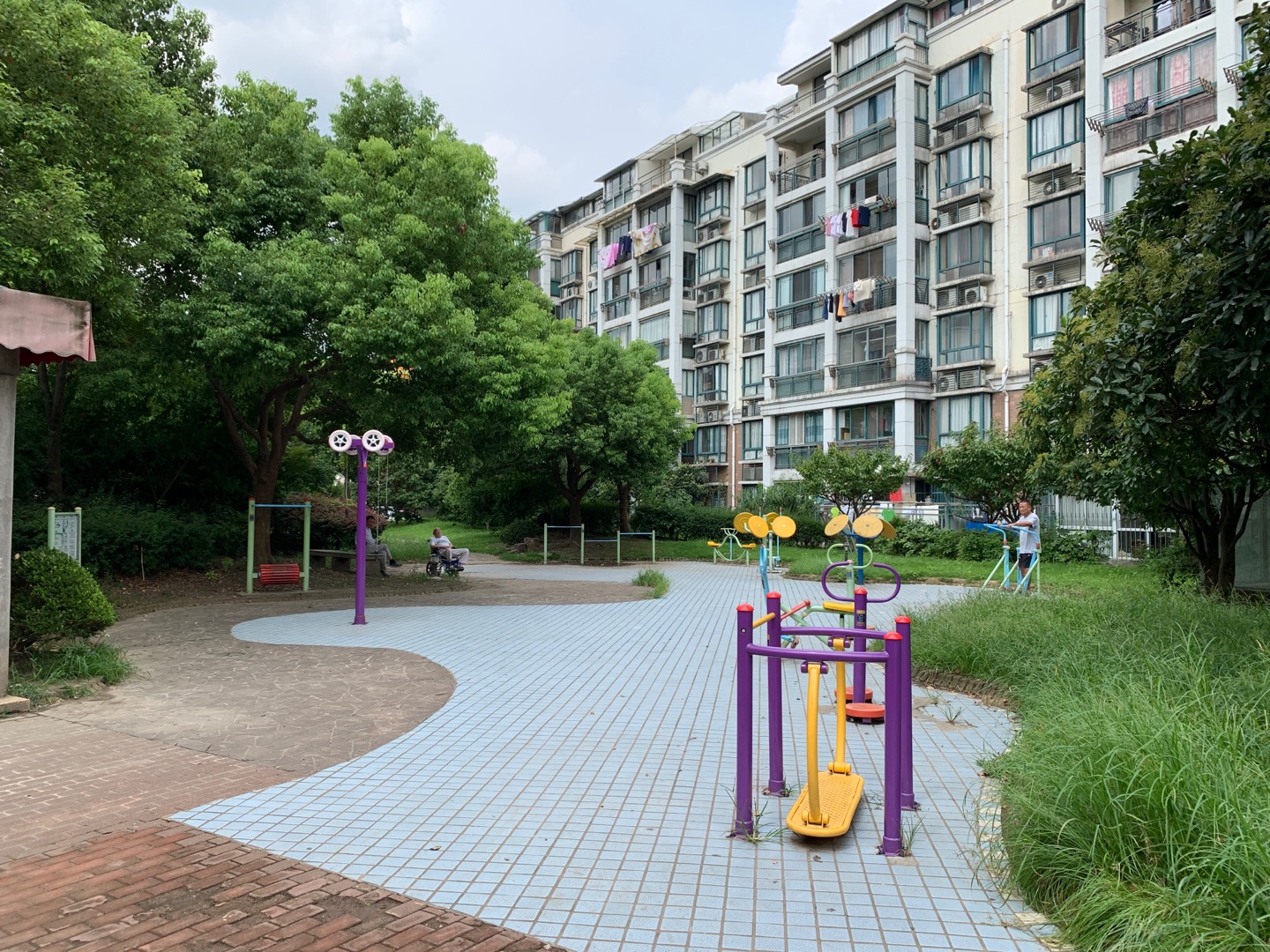 盛達(dá)居委健身點