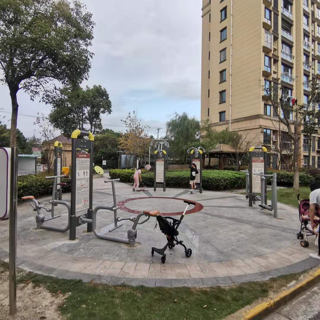 莊行居委申亞樂庭市民健身苑點 莊行居委申亞樂庭市民健身苑點