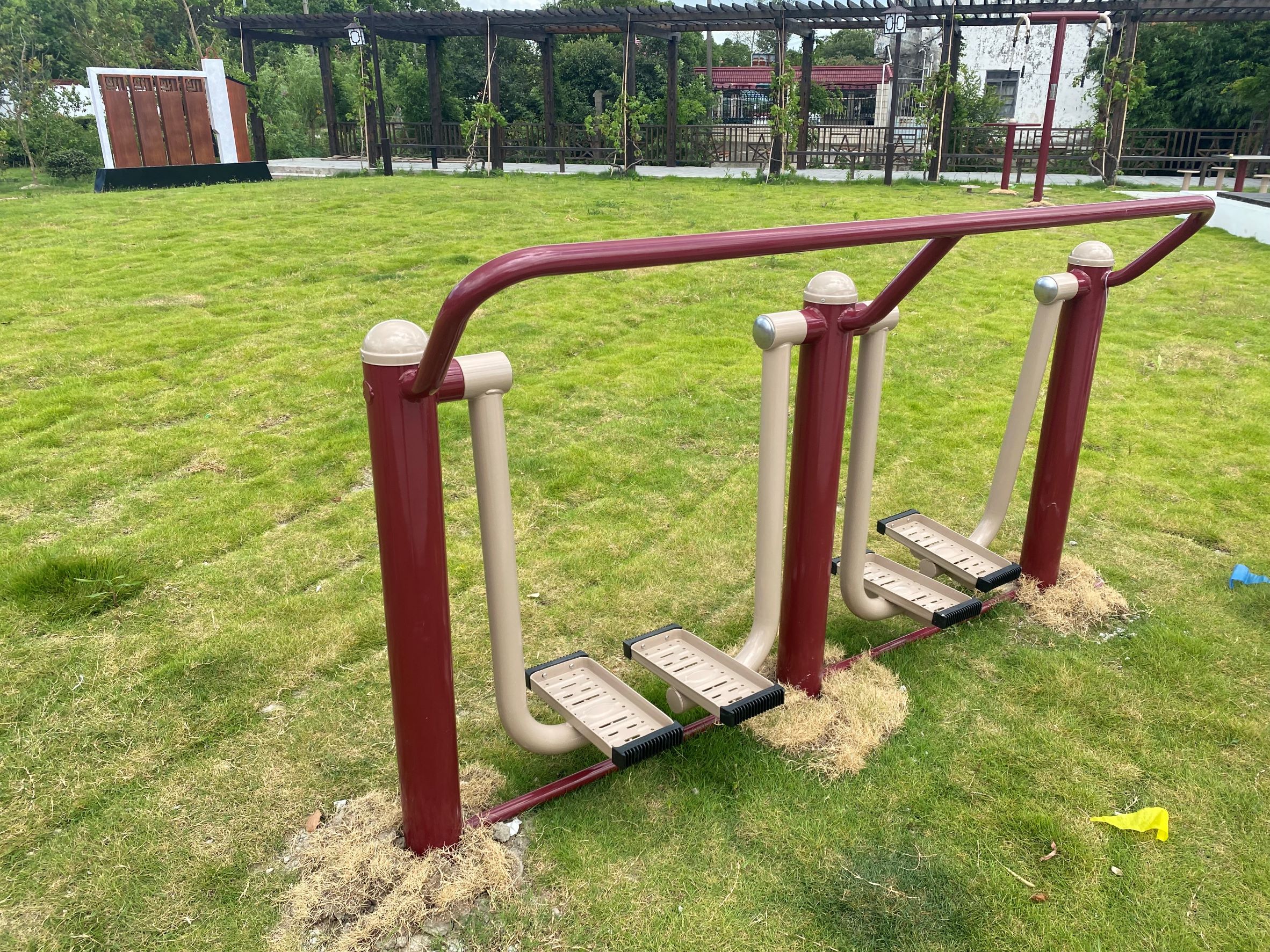 二位太空漫步機(jī) 二位太空漫步機(jī)