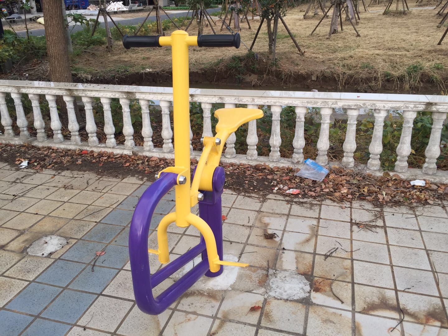 健騎機(jī) 健騎機(jī)