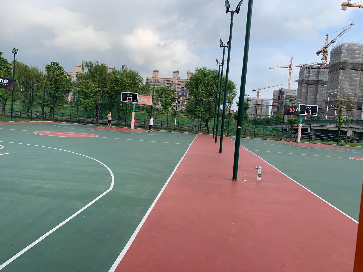 盤古路綠地球場(chǎng)