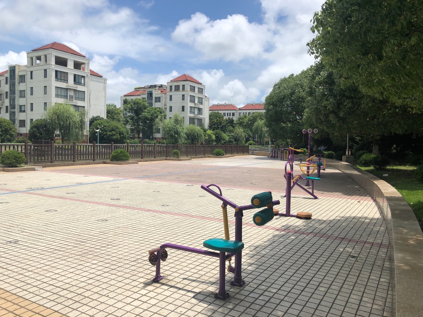 新華村第三健身點(diǎn) 新華村第三健身點(diǎn)