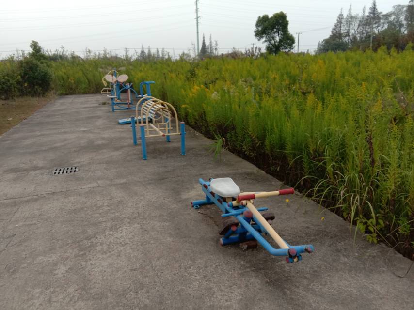 堡鎮(zhèn)北路健身點(diǎn)