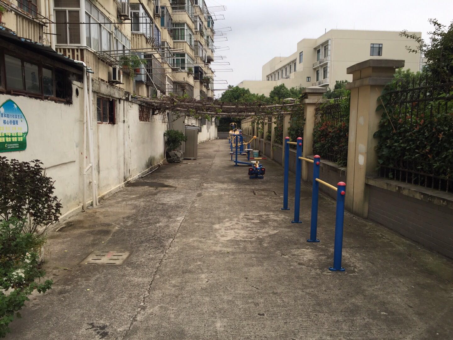 南門居委二期健身點