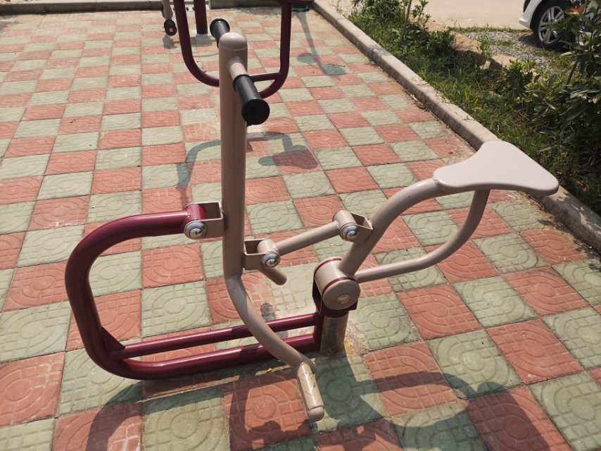 騎馬機(jī) 騎馬機(jī)