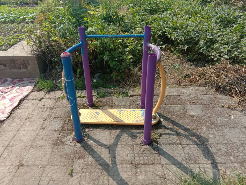 晃板健身器 晃板健身器