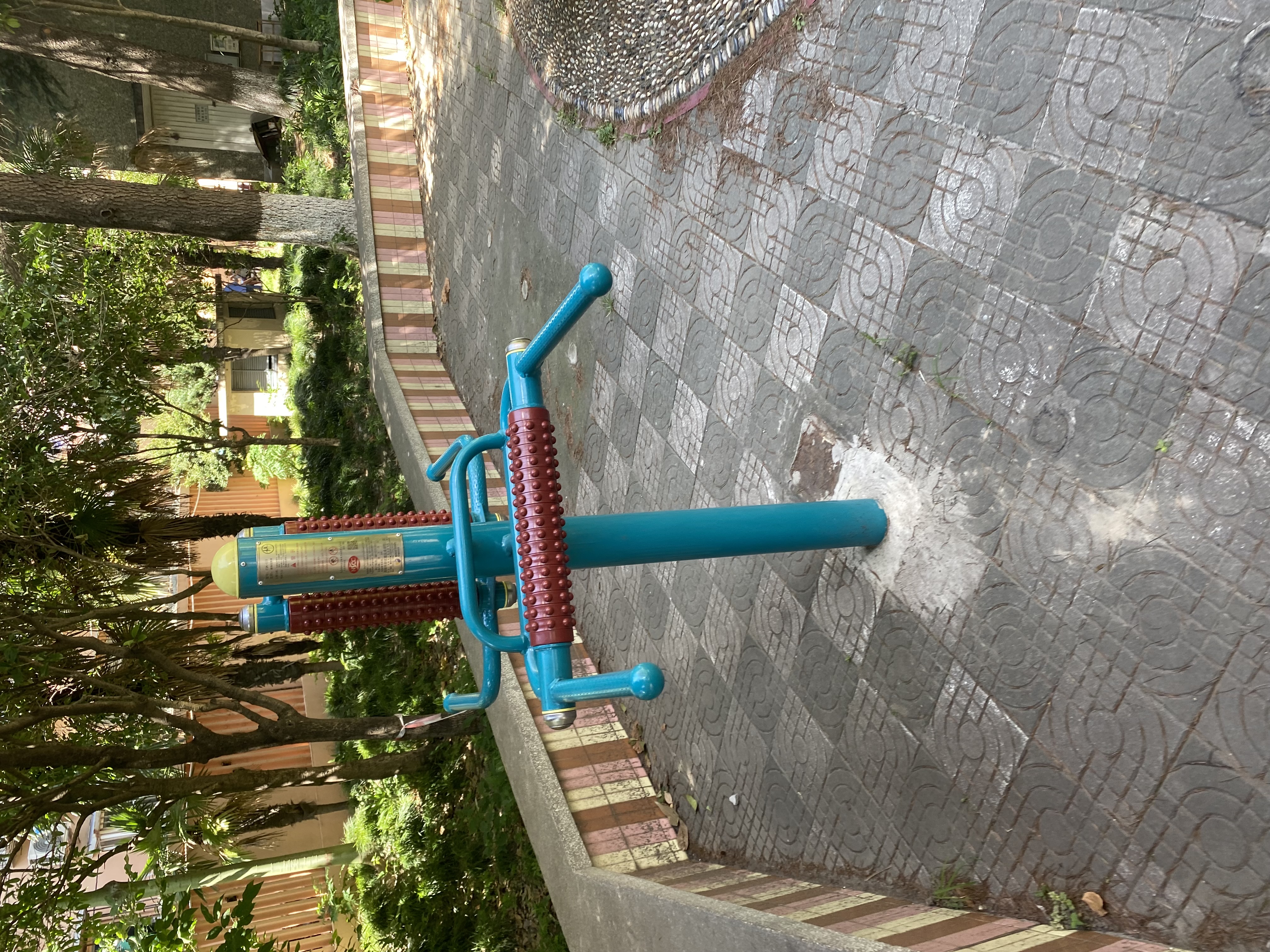 互動(dòng)式腰背按摩器 互動(dòng)式腰背按摩器