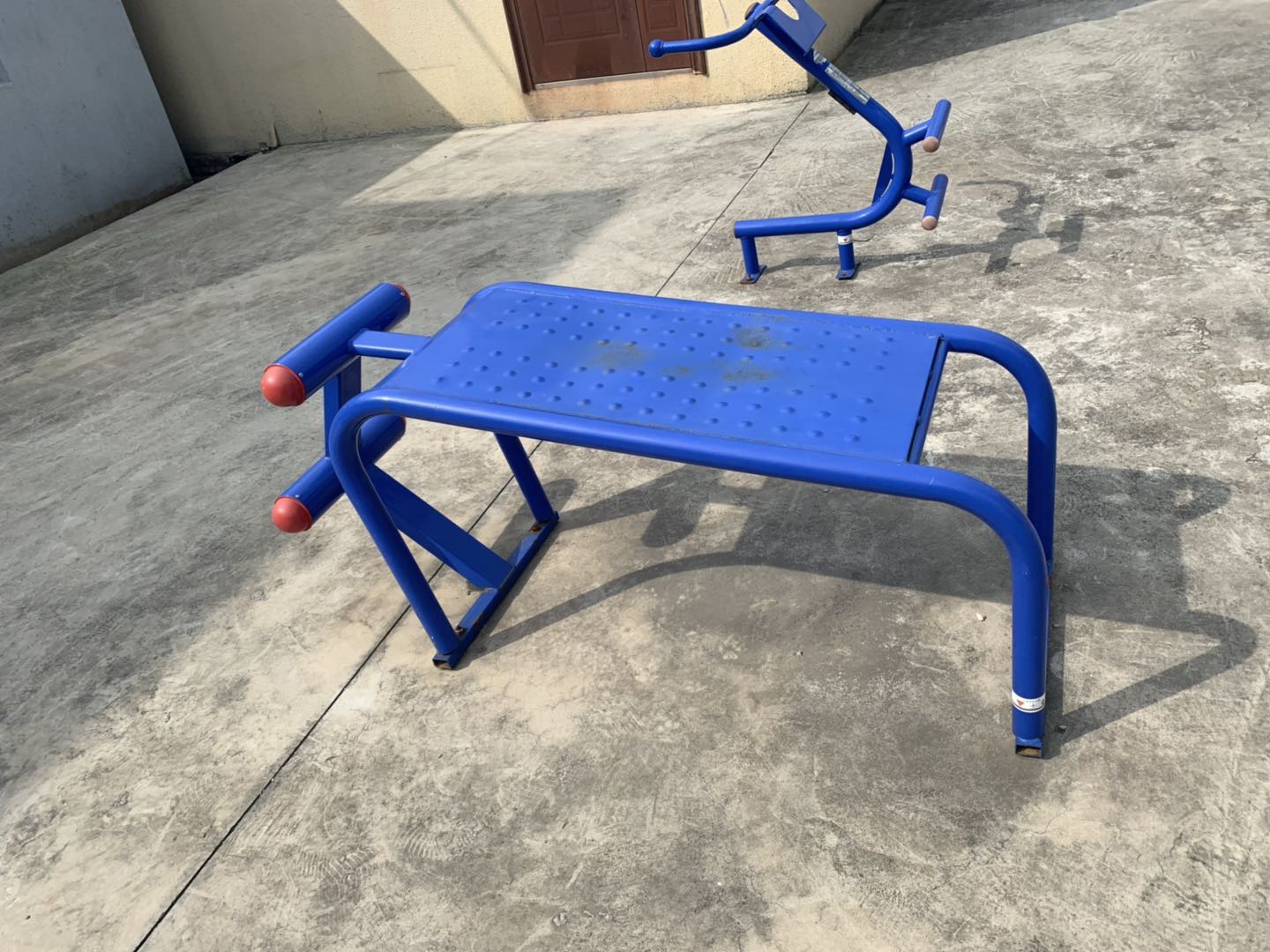 仰臥起坐板 仰臥起坐板