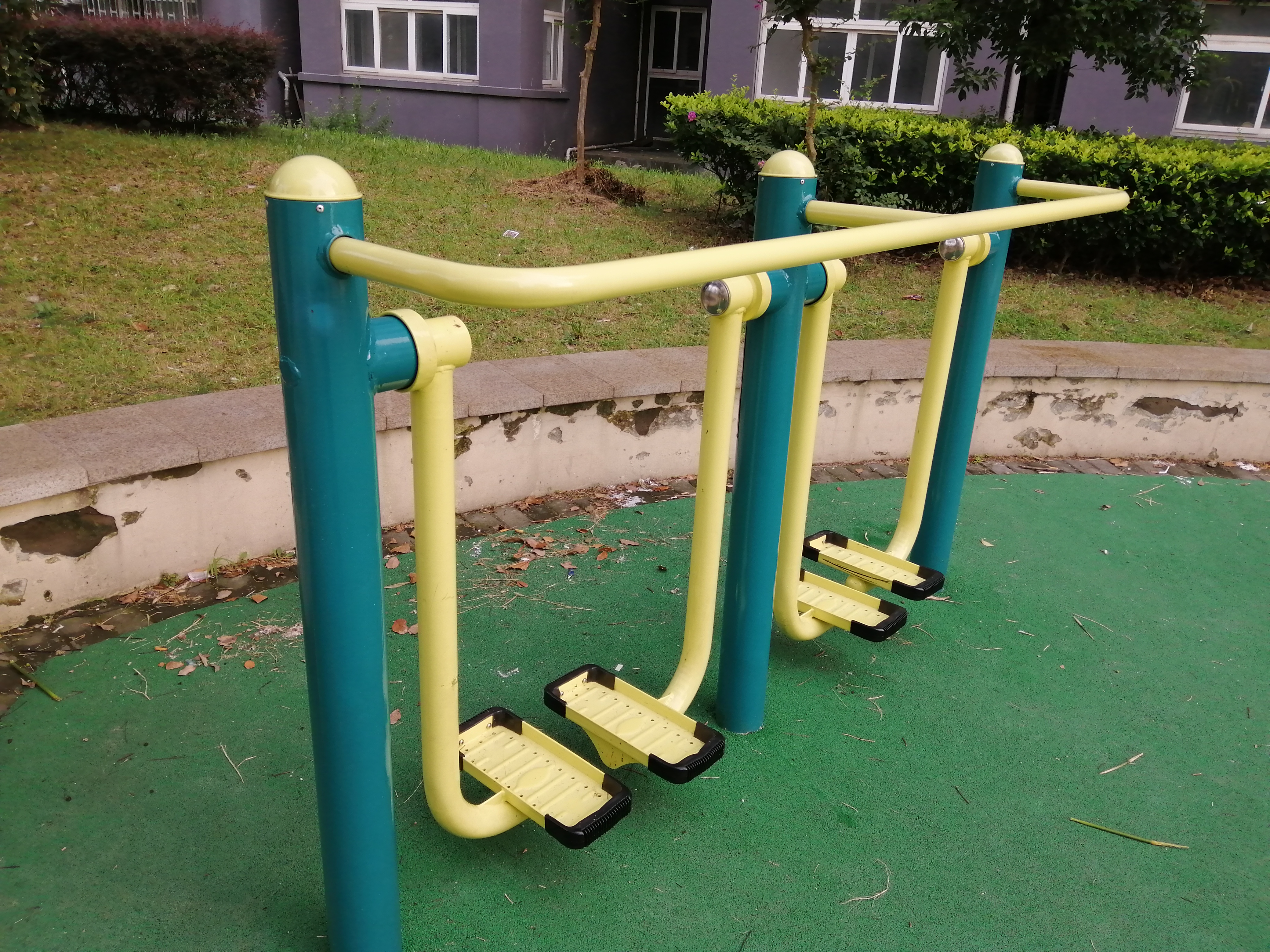 雙位太空漫步機(jī)