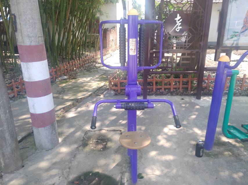 腰背按摩器 腰背按摩器