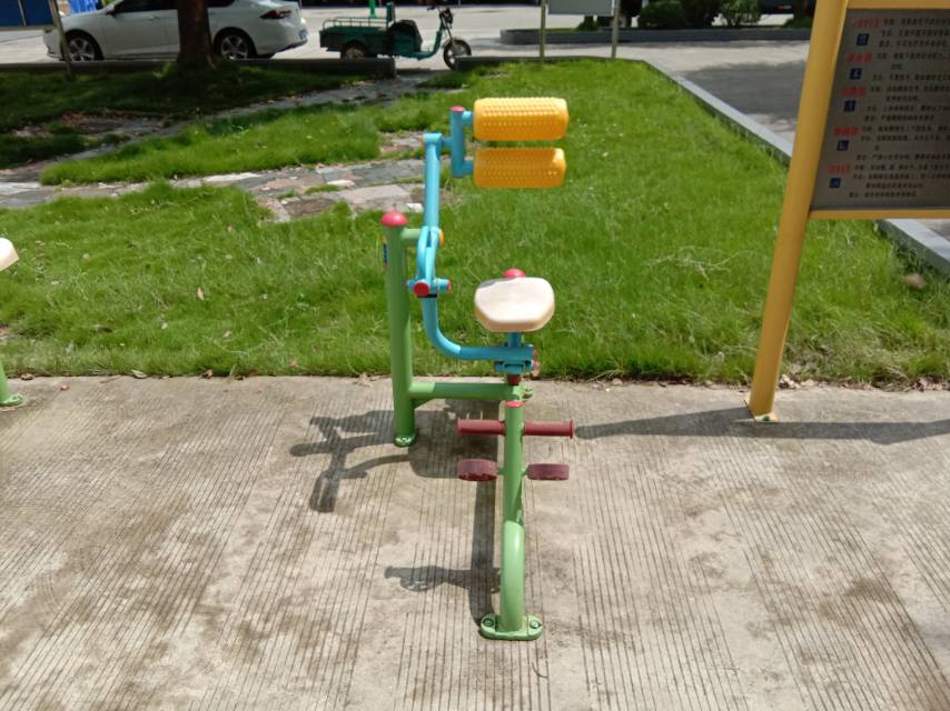 腹背鍛煉器 腹背鍛煉器