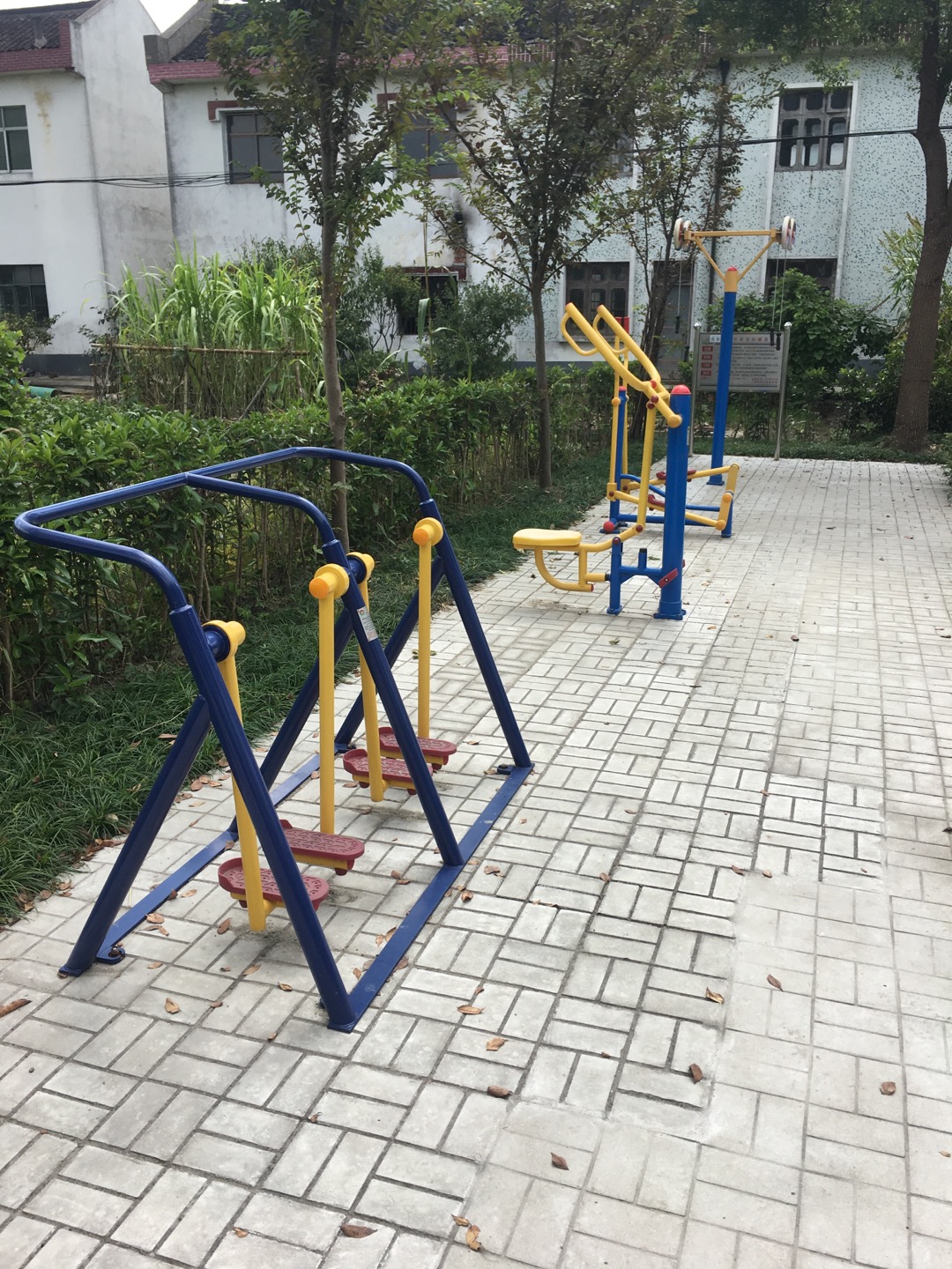 胡光新農(nóng)村健身點