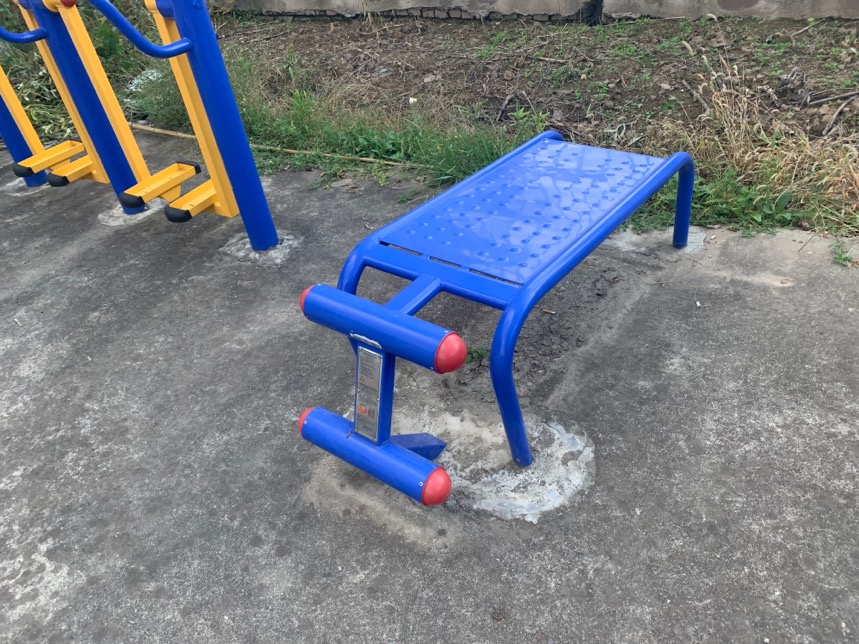 仰臥起坐板 仰臥起坐板