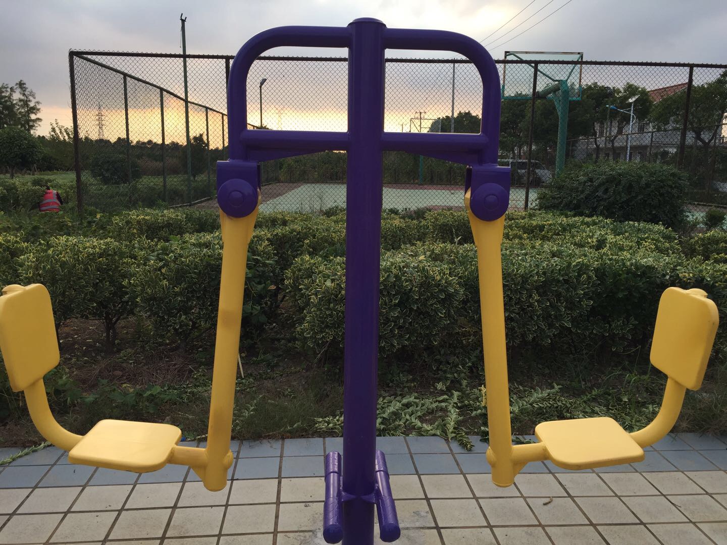 雙位蹬力器 雙位蹬力器