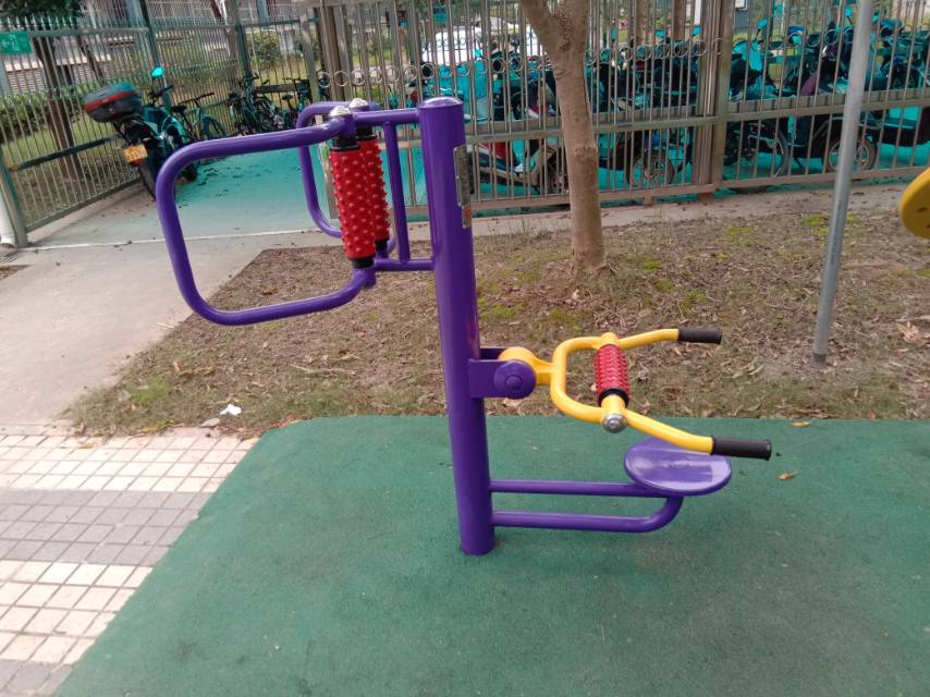 腰背按摩器 腰背按摩器