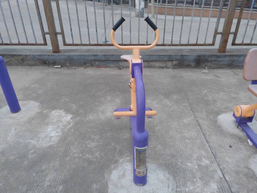 騎馬機(jī) 騎馬機(jī)