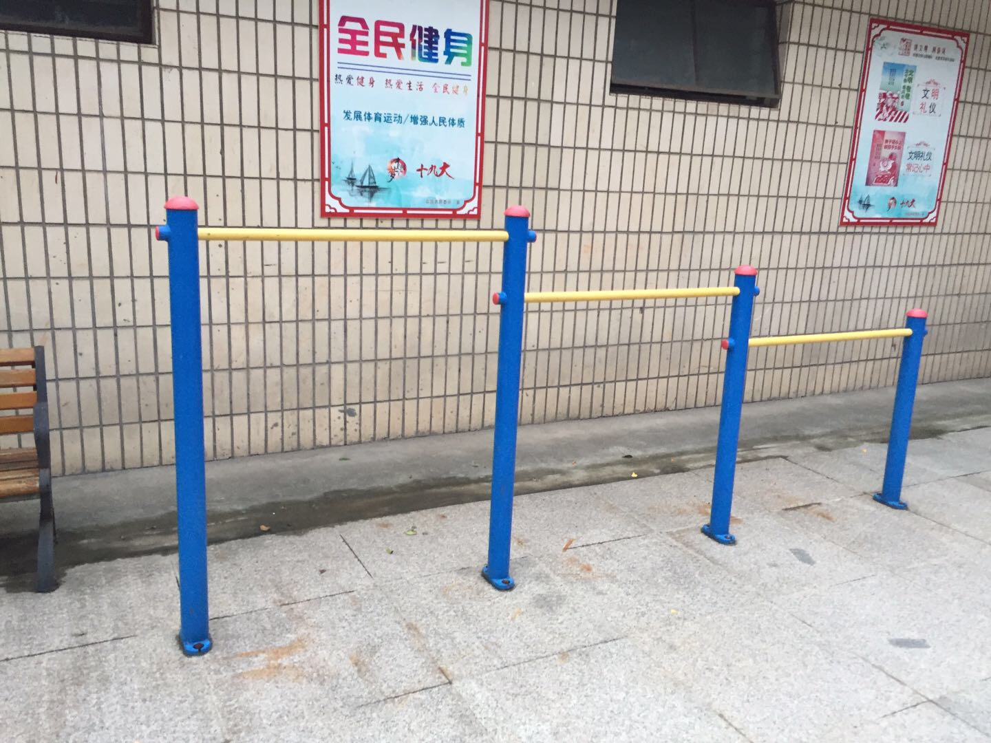 壓腿杠 壓腿杠