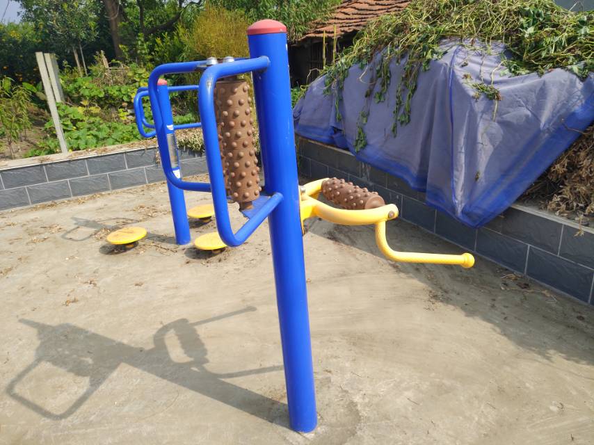 腰背按摩器 腰背按摩器