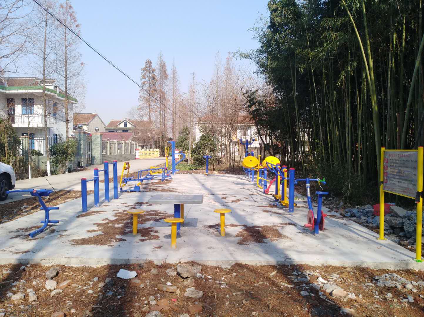 廟鎮(zhèn)宏達(dá)村健身點(diǎn)二