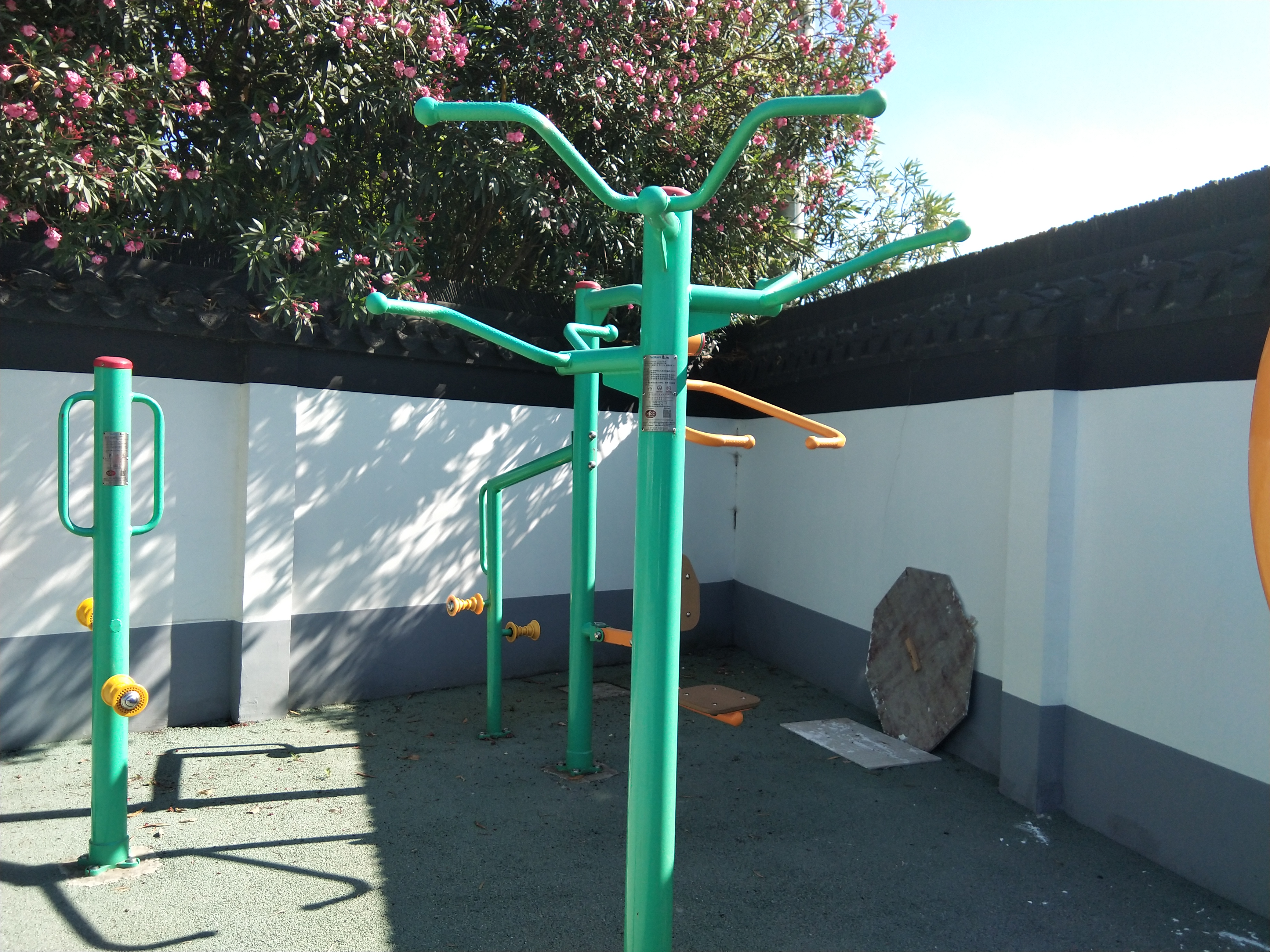 三位引體器 三位引體器