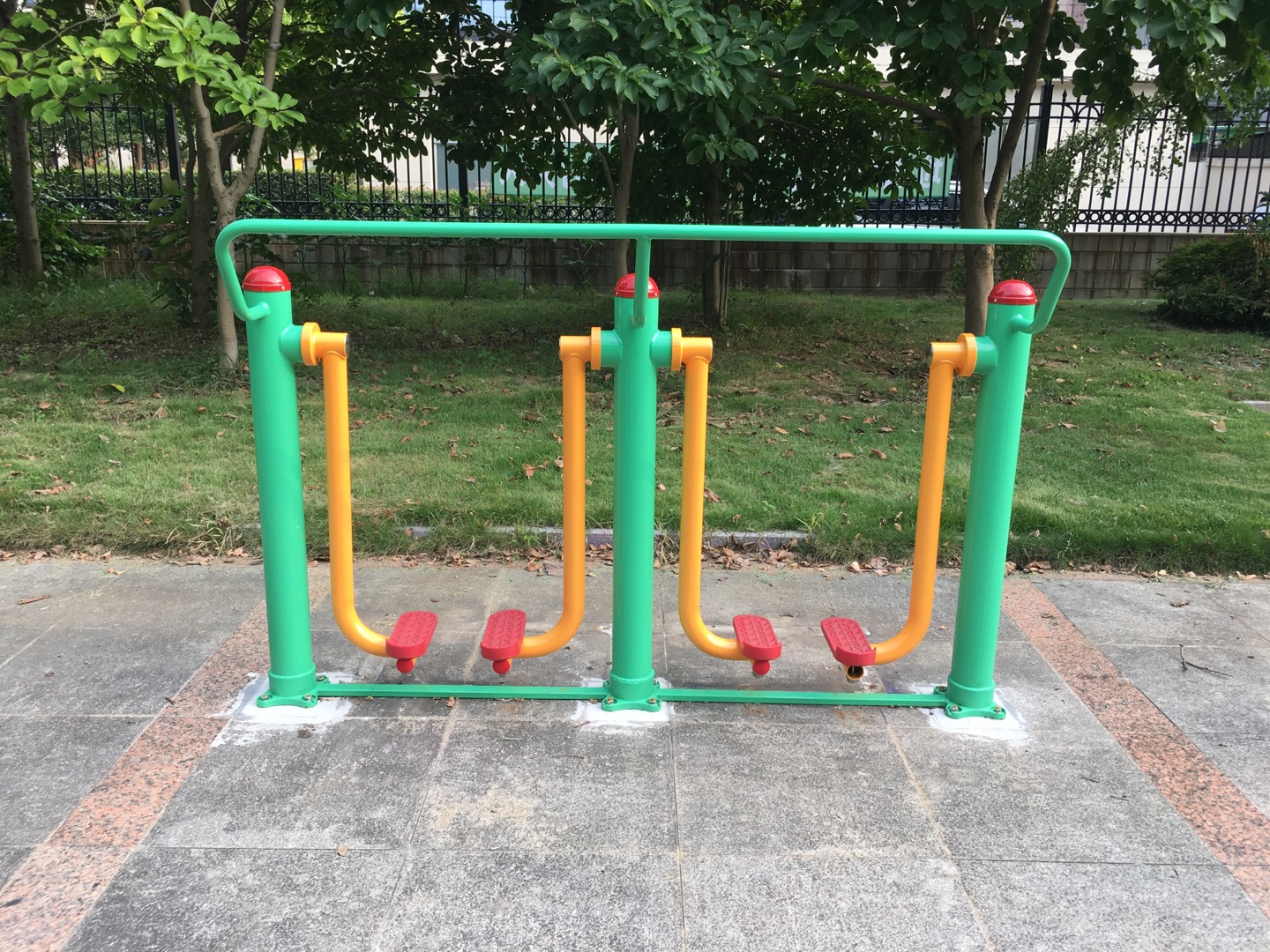 兩聯(lián)漫步機(jī) 兩聯(lián)漫步機(jī)