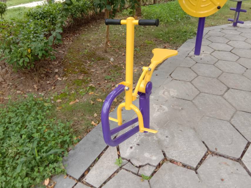 健騎機(jī) 健騎機(jī)