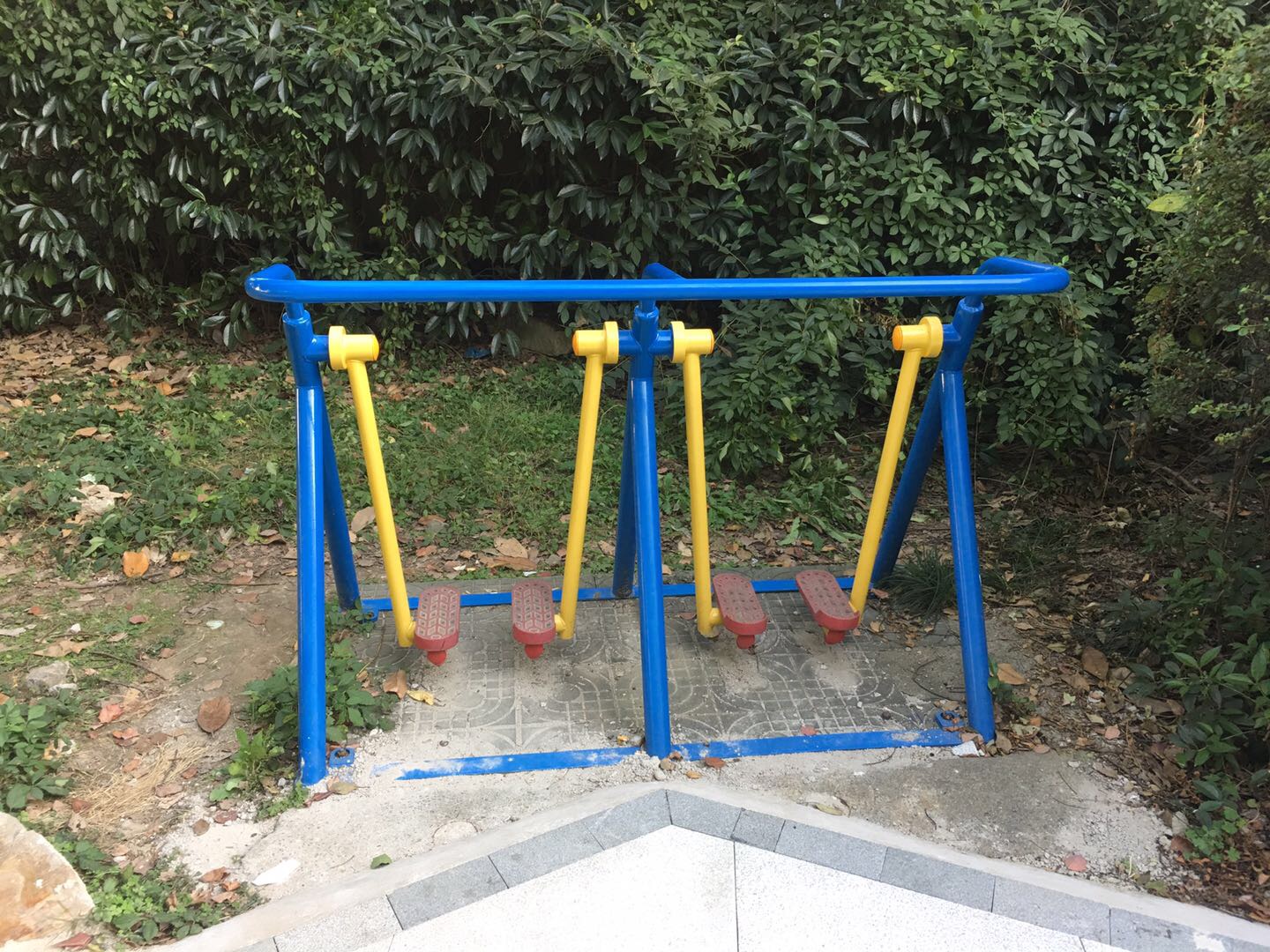 漫步器 漫步器