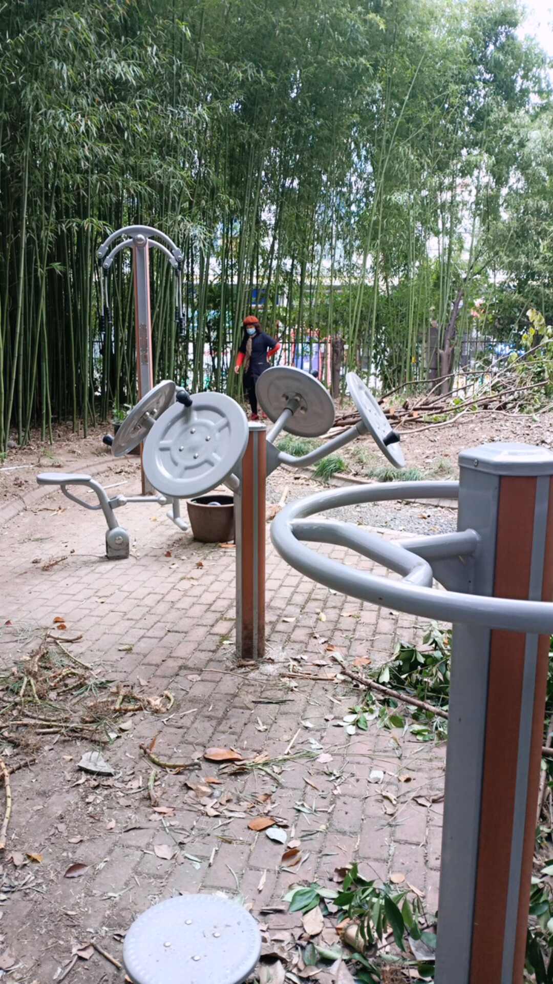 長壽街道德誠大廈健身點 長壽街道德誠大廈健身點