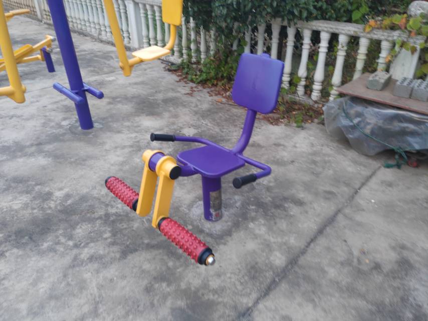 膝關(guān)節(jié)訓(xùn)練器