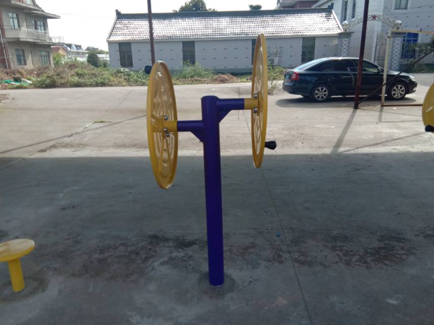 大轉(zhuǎn)輪 大轉(zhuǎn)輪