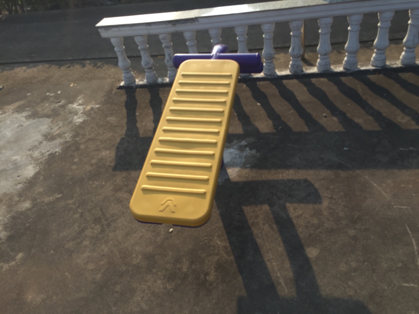 單人腹肌架 單人腹肌架