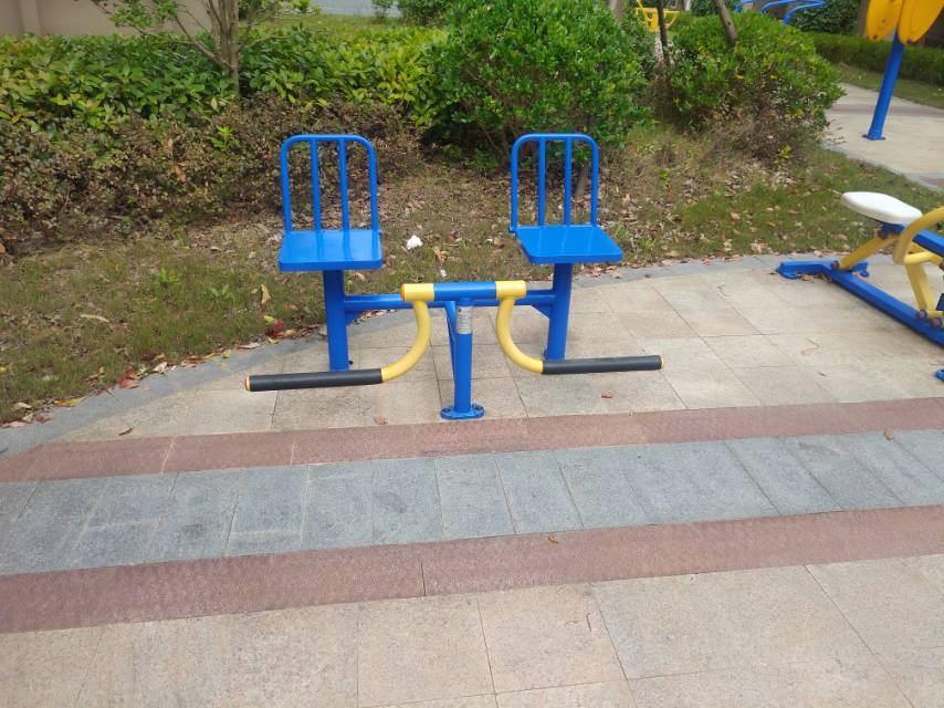 下肢訓練器 下肢訓練器