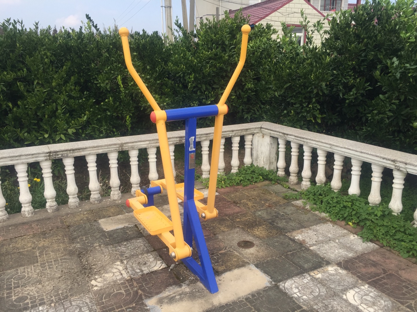 室外橢圓機(jī) 室外橢圓機(jī)