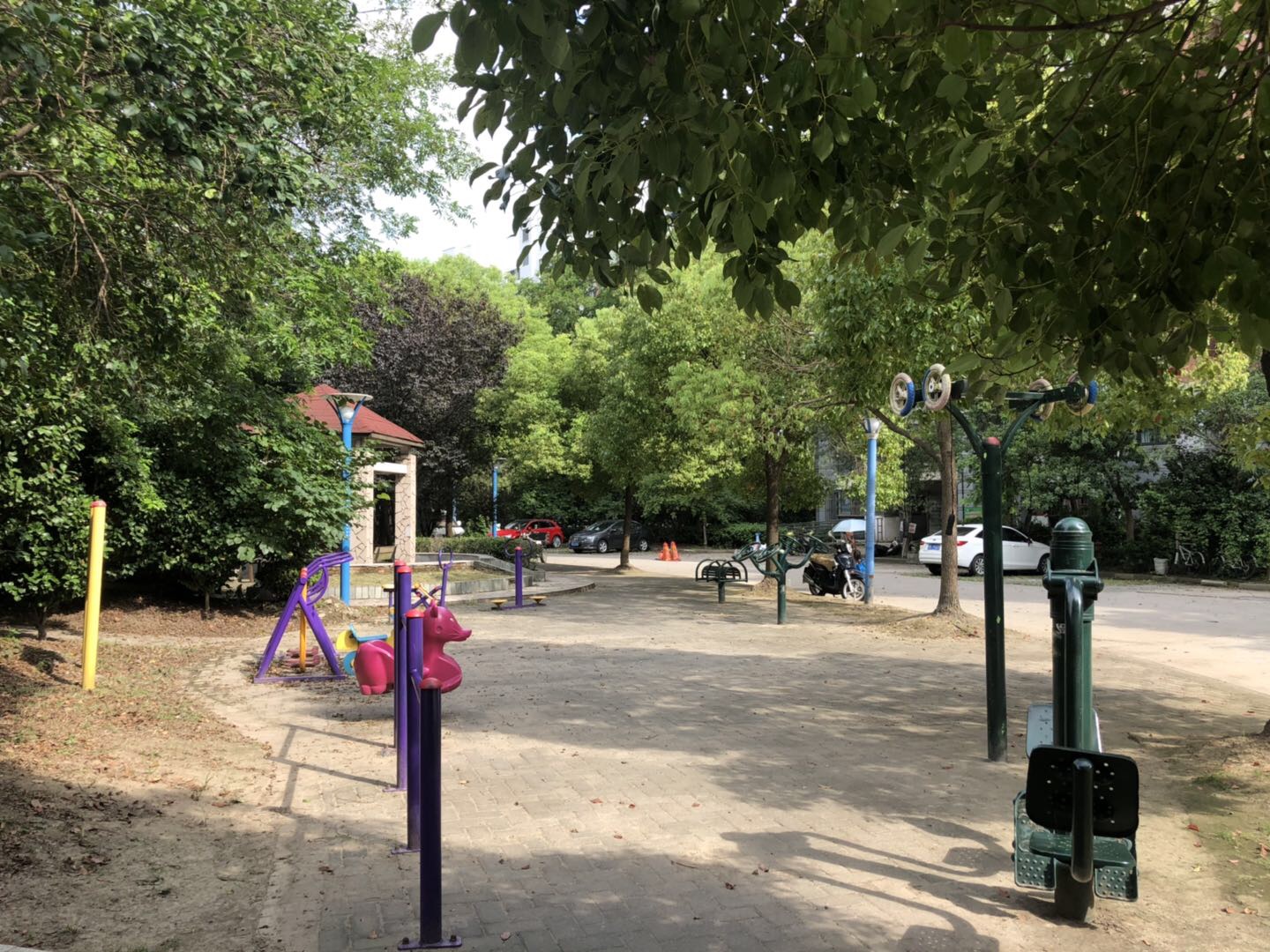 金萊社區(qū)1518弄健身點(diǎn)