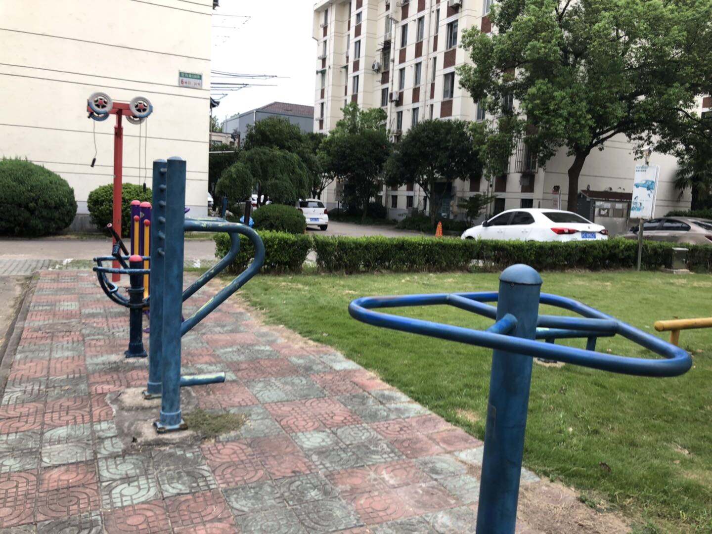 嘉珉小區(qū)健身點