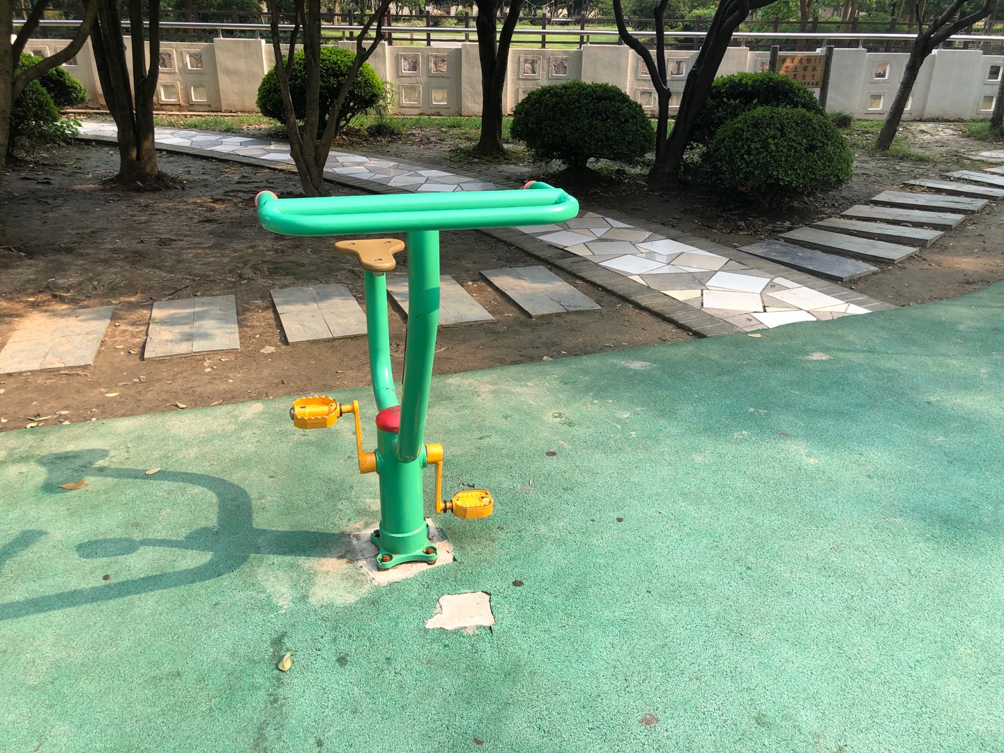 直立健身車(chē)